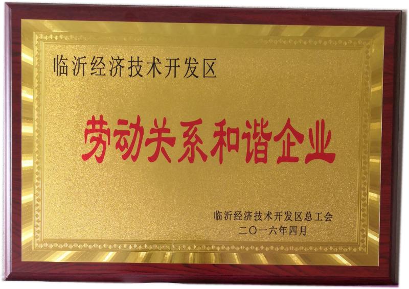 5c9c6f8033565.jpg 5c9c6f8033565.jpg